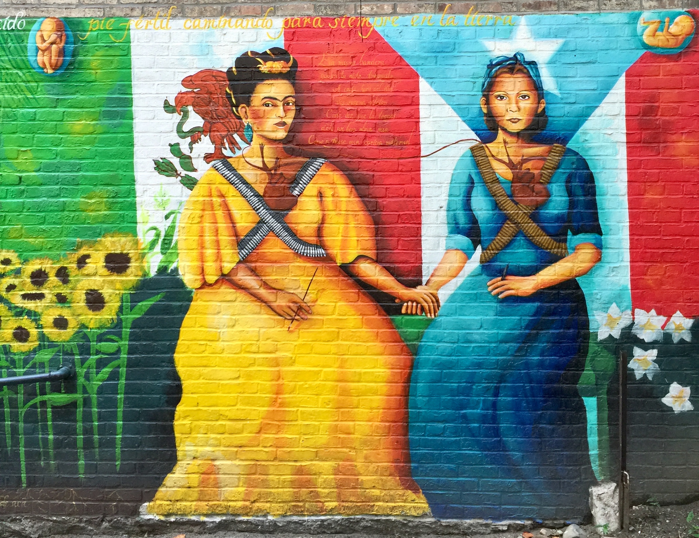 Mural of Frida Kahlo and Julia de Burgos